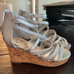 Like new little girls wedge sandals